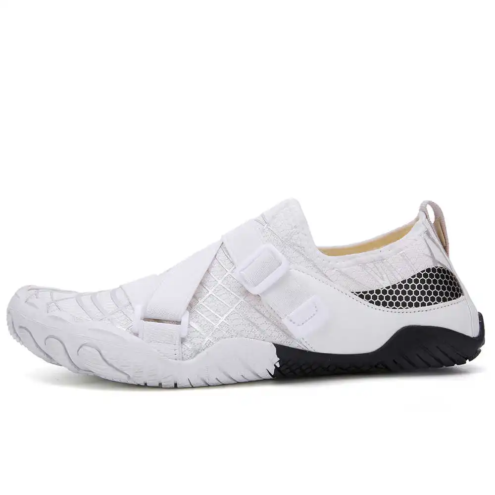 Aquatic Sports Center - Con estampado, zapatillas de playa tumbadas,